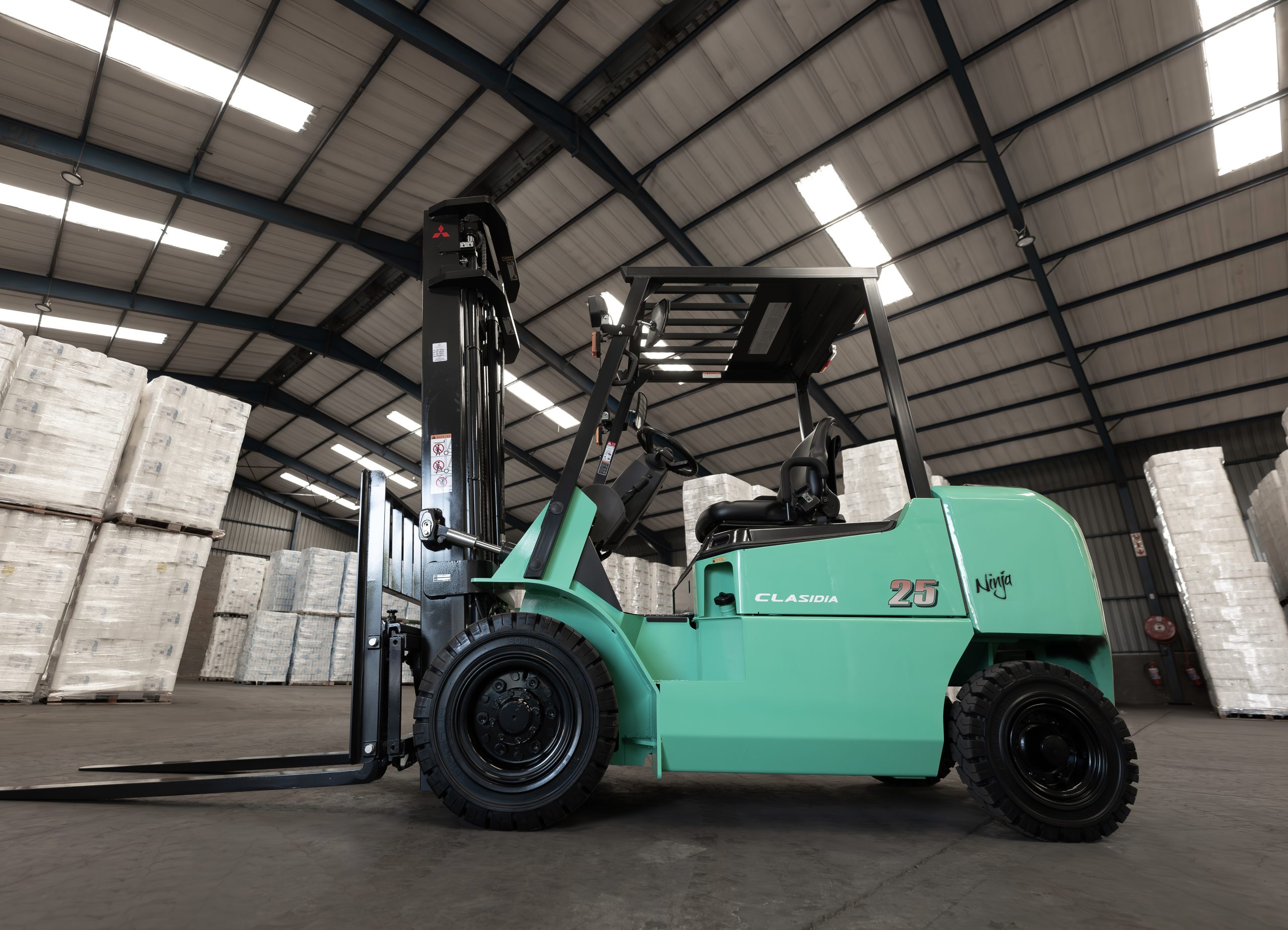 255AB864 7D9D 4B3B 946D B2919AAE1037 1 201 a scaled - Masslift Africa